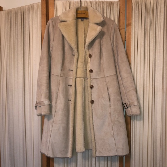 Ann Taylor Coat - Picture 2 of 6